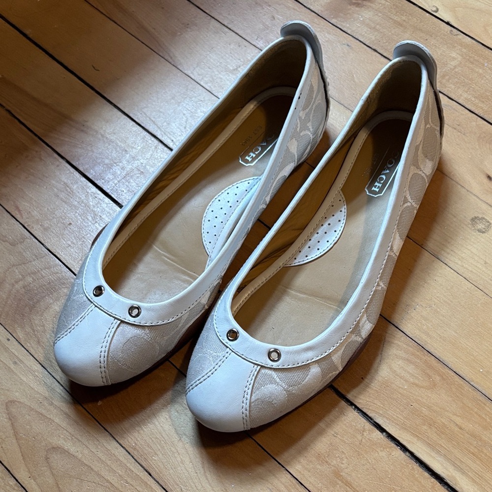 Coach White & Cream Signature Jenilee Canvas Ballet Flats